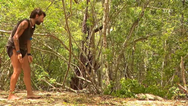 Survivor 5: «Φτιάξε καφέ να στα πω» - Ο Εμμανουήλ συζητά με τον κολλητό του Μήτσο