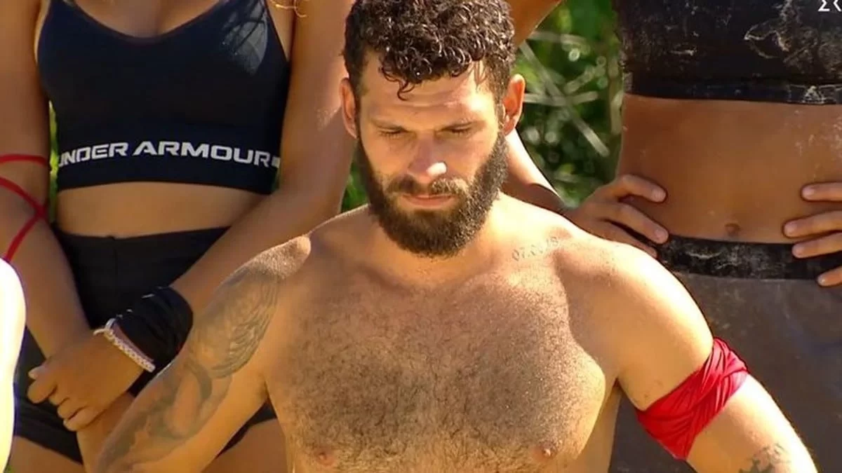Survivor 5: Απανωτές οι ποινές στην ομάδα των Κόκκινων - Βαριά "καμπάνα" για τον Στάθη Σχίζα