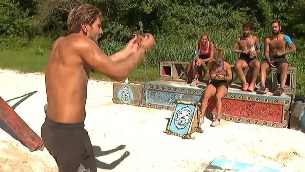 Survivor 5: «Μην φωνάζετε!» - Απίστευτο ξέσπασμα του Τάλα προς τον πάγκο των Μπλε