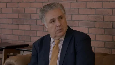 Άσε μας ρε Μαμά: Ο Θωμάς ζητάει διαζύγιο από την Αλίκη