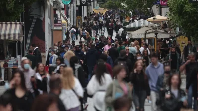 Αγίου Πνεύματος 2022: Με αυτό τον τρόπο θα λειτουργήσουν τα καταστήματα