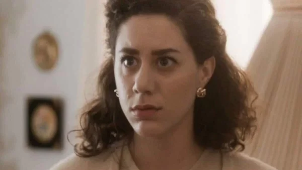 Άγριες Μέλισσες: Η Πηνελόπη καταρρακώνεται! Αποφασίζει να...