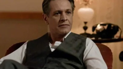 Άγριες Μέλισσες: Ο Ακύλας ανακαλύπτει που κρύβονται Μπάμπης και Κορίνα και σπέρνει τον πανικό