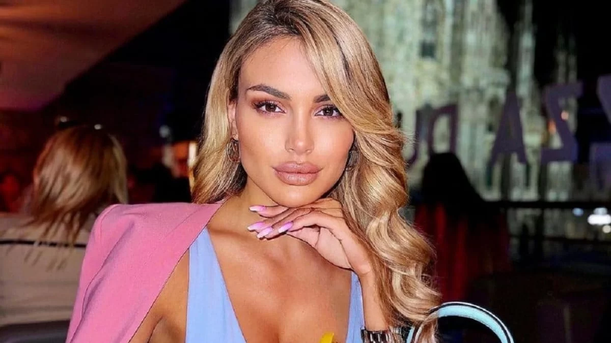 «Σας κρατάμε σε μια αγωνία» - Η Αλεξάνδρα Παναγιώταρου απαντά με διπλωματικότητα στην πιθανότητα παρουσίασης τηλεοπτικής εκπομπής