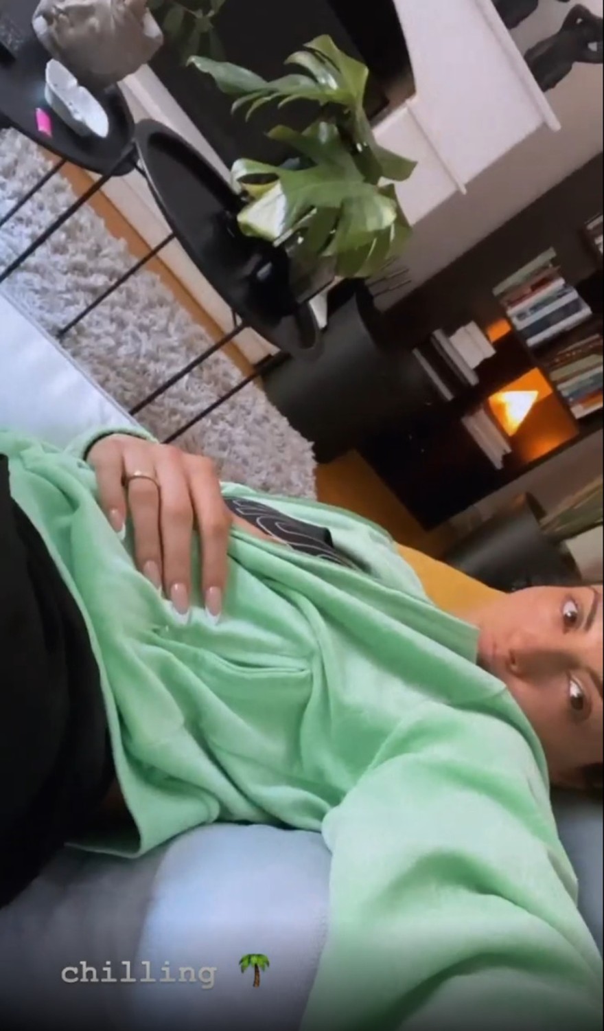 Αλεξανδρακη σαλονι