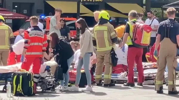 ''Θρίλερ'' στη Γερμανία - Αυτοκίνητο έπεσε πάνω σε πλήθος και θρηνήσαμε θύματα