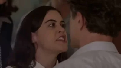 Άγριες Μέλισσες: Ο Ακύλας βγαίνει εκτός εαυτού - Σηκώνει χέρι και χτυπά την Κορίνα!