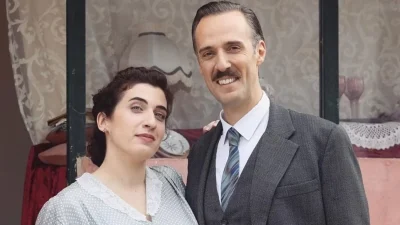 Άγριες Μέλισσες: Το τέλος της Παγώνας - Αποκλειστικό ρεπορτάζ!