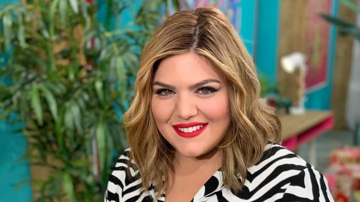 Στιγμές ευτυχίας για τη Δαναη Μπαρκα - Ταξίδι με τη μητέρα  της