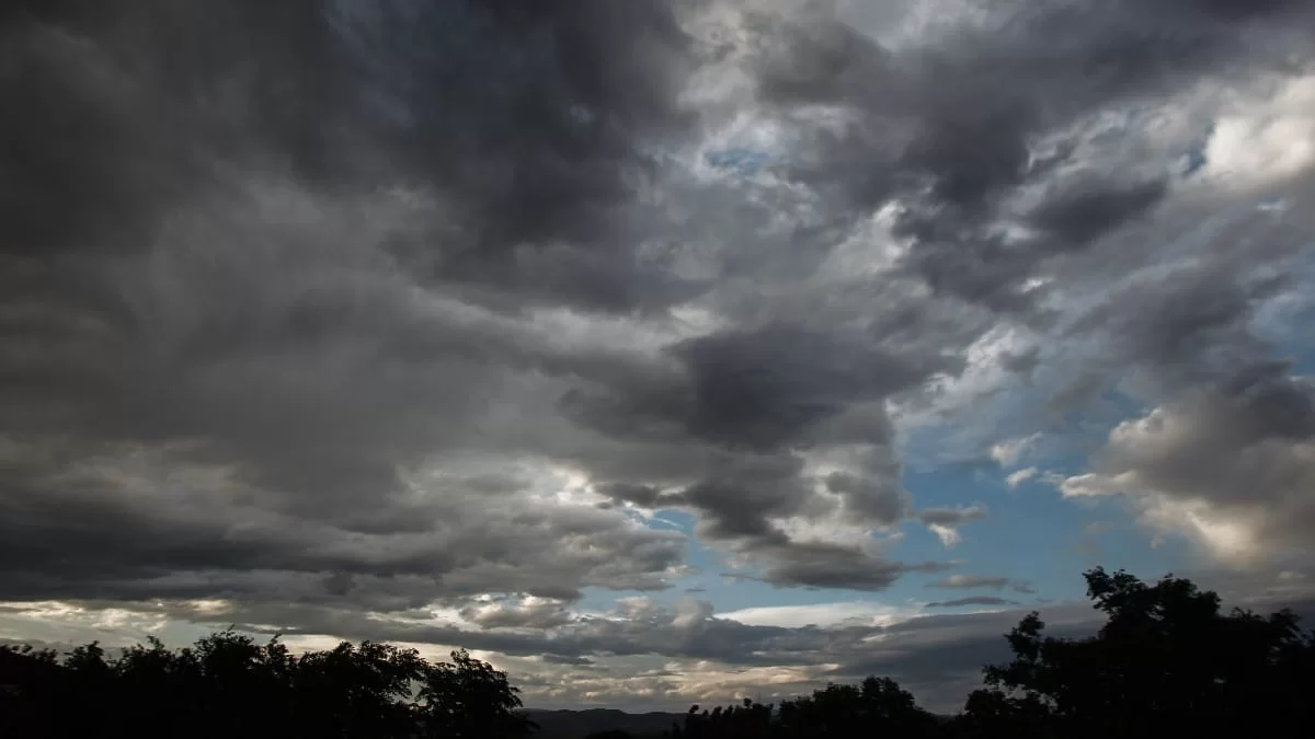 Καιρός: Βροχές και καταιγίδες σε όλη τη χώρα - Σε ποιες περιοχές θα είναι πιο έντονα τα φαινόμενα