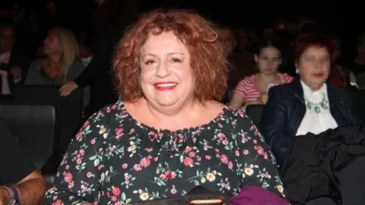 Μείον 35 κιλά η Βουλίτσα από την Μουρμούρα - Η τεράστια αλλαγή στην εμφάνιση της Ελένης Κοκκίδου