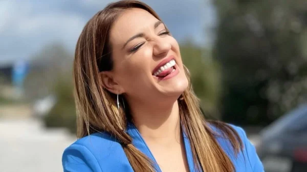 Εκτός από δημοσιογράφος και Tik Toker - Το βίντεο της Ελίνας Παπίλα που έγινε viral