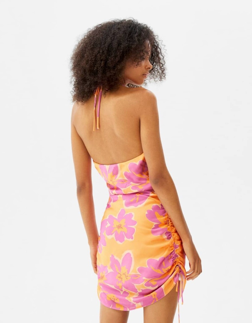 Bershka - Σατινέ φόρεμα