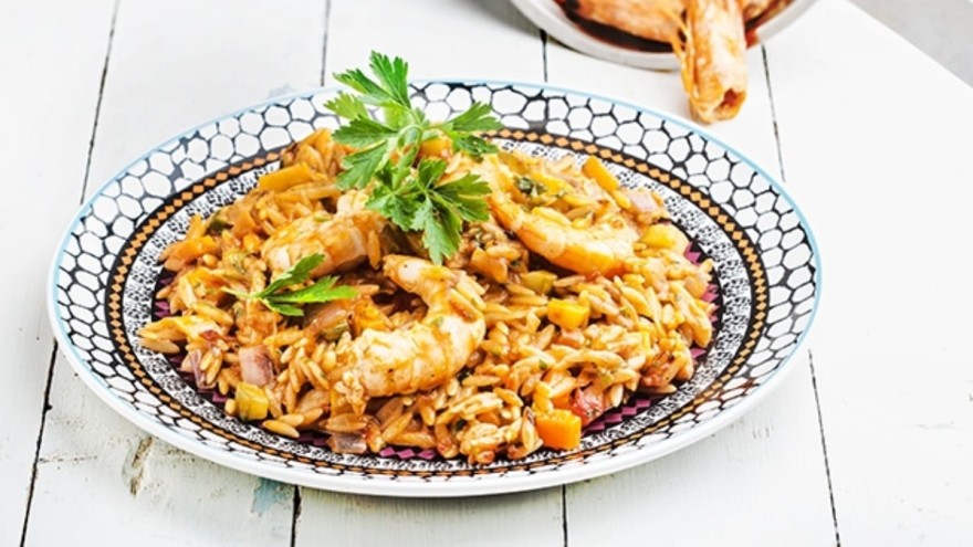 Ζουμερό γιουβέτσι με θαλασσινά από την Αργυρώ Μπαρμπαρίγου