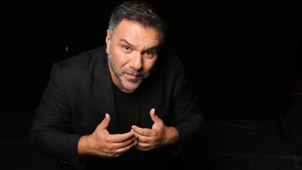 The 2night show: "Έσκασε" από τον ΑΝΤ1 η ανακοίνωση για την εκπομπή του Γρηγόρη Αρναούτογλου