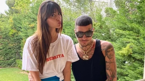 Καμία σχέση με τον SNIK ο άντρας που βρισκόταν στο πλευρό της Παπαγεωργίου στην Αμερική