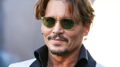 Johnny Depp: «Δεν την πιστέψαμε ποτέ» - Ξένη και εγχώρια showbiz στο πλευρό του ηθοποιού