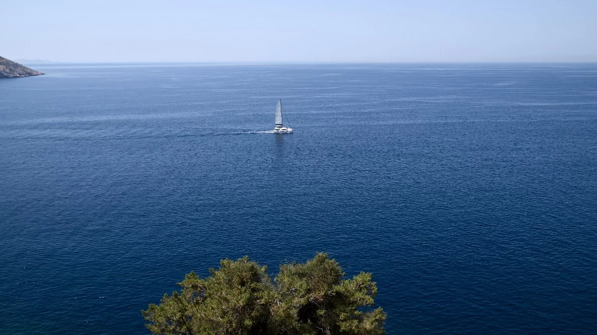 Αίθριος ο καιρός σήμερα 4/6 με ανέμους - Που θα φτάσει η θερμοκρασία