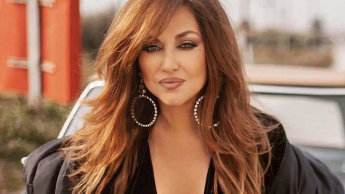 Η Καίτη Γαρμπή πόζαρε χωρίς ίχνος μακιγιάζ και "έριξε" το instagram