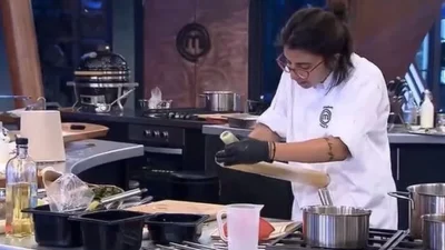 MasterChef 6: «Αν μου ξαναπείτε θα...» - Έξαλλη η Καλλιόπη κατά τη διάρκεια της δοκιμασίας
