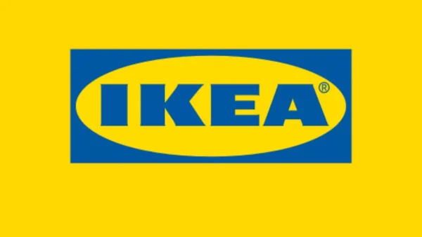 Καλοκαίρι τι φτιάχνεις στη βεράντα; - Αυτός είναι ο τριθέσιος καναπές που ξεπουλάει από τα ΙΚΕΑ