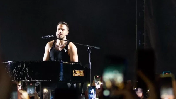 Ασύλληπτο περιστατικό σε συναυλία του Κωνσταντίνου Αργυρού - Την ώρα που ήταν στη σκηνή...