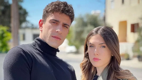 Είναι επίσημο - Η πρώτη ανάρτηση του Αλέξανδρου Σκουρλέτη με την Αφροδίτη Λιάντου