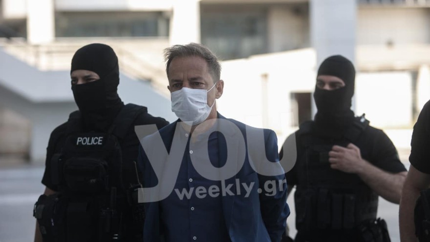 Έτσι κατέφτασε ο σκηνοθέτης στo Δικαστήριο