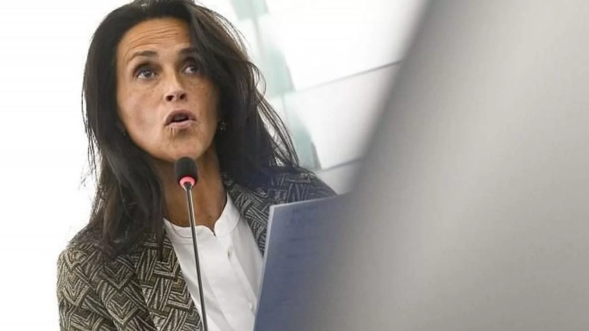 Πολιτικό σκάνδαλο στη Γαλλία - Ελληνίδα υφυπουργός του Μακρόν κατηγορείται για βιασμό