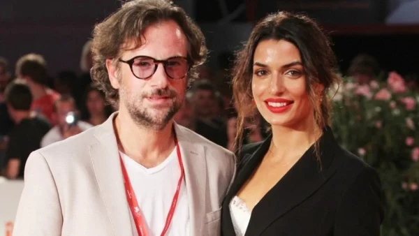 Μετακόμισαν σε άλλο σπίτι - Το δώρο του Μαραβέγια στη Σωτηροπούλου για την νέα τους αρχή