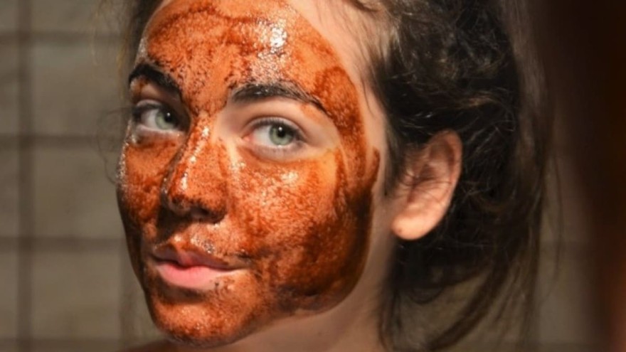 Σπιτική μάσκα με κανέλα