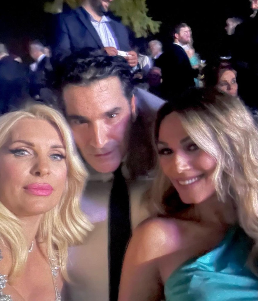 Μενεγάκη Παπακαλιάτης Κοκκινου