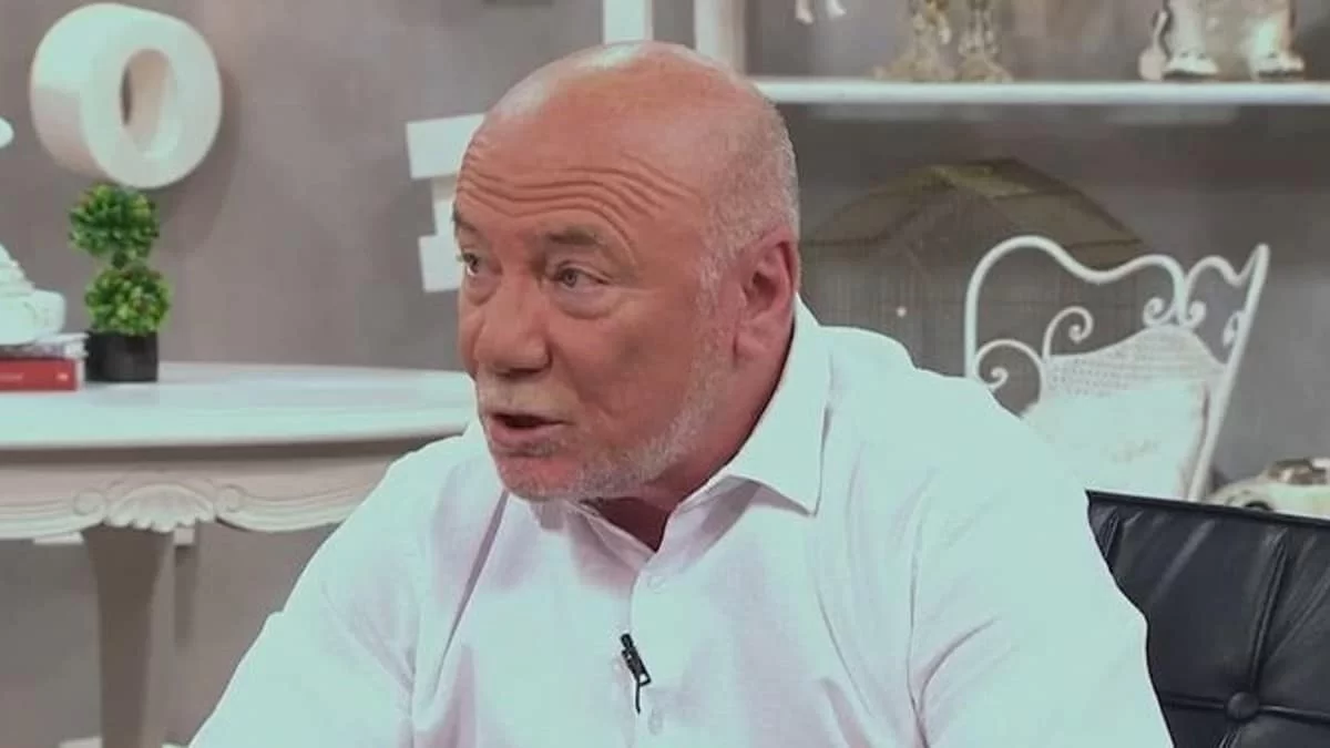 Έζησε από θαύμα - Η απίστευτη εξομολόγηση του Μένιου Σακελλαρόπουλου για την περιπέτεια που πέρασε μικρός