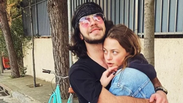 Με κοντό μπουστάκι και μακριά φούστα - Η νέα ανάρτηση «φωτιά» της συντρόφου του Άγγελου Λάτσιου, Γαίας Μερκούρη