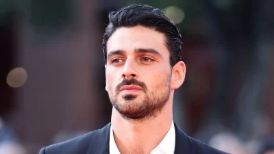 Μικέλε Μορόνε: Ο σταρ του Netflix αποκαλύπτει για πρώτη φορά - «Ένα αγόρι μου ζήτησε να...»