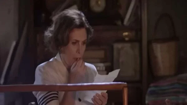 Σοκ στις Άγριες Μέλισσες: Ο Σέργιος τη βίασε και την άφησε έγκυο! Η Μυρσίνη αντιμέτωπη με την πικρή αλήθεια...