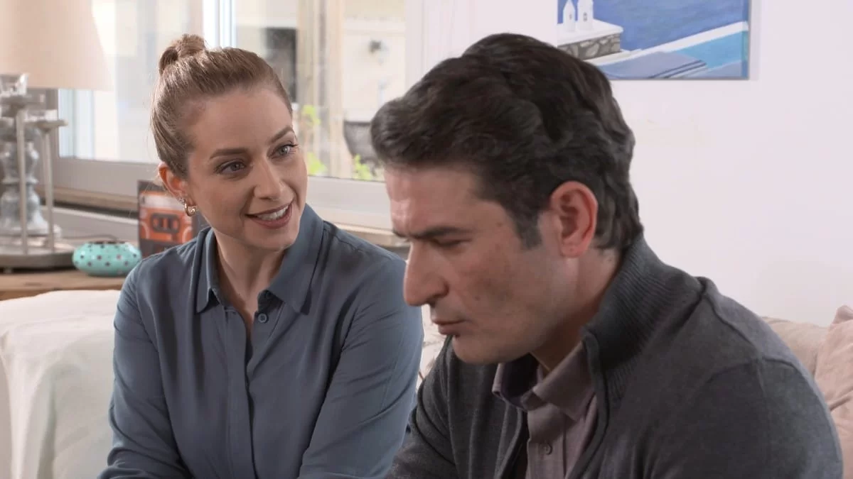 Τρία Μίλια: Ο Μιχάλης και η Φωτεινή έρχονται όλο και πιο κοντά