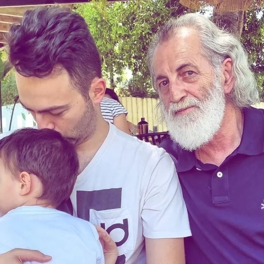 Ο Μιχάλης Αεράκης στη βάπτιση του εγγονού του