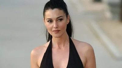 Μόνικα Μπελούτσι: Περιζήτητο μοντέλο στα 18 της - "Έκλεψε" τις εντυπώσεις η κόρη της στη νέα της φωτογράφιση