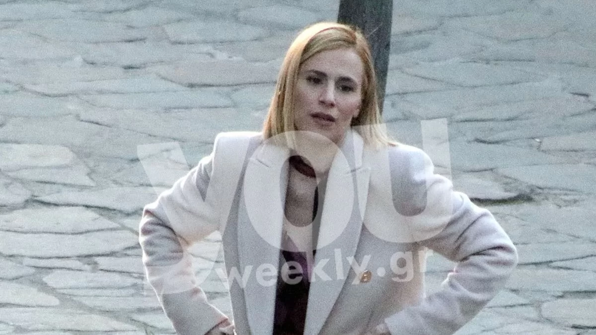 «Αν γυρνούσα το χρόνο πίσω...» - Το συγκινητικό μήνυμα της Νάντιας Μπουλέ για τις πανελλαδικές εξετάσεις