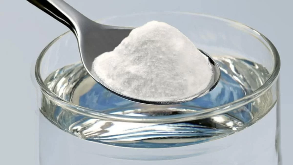Είναι γιατροσόφι: Ρίξε στο νερό σου 8 κουταλιές μαγειρική σόδα και θα απαλλαχτείς από ένα πολύ σοβαρό πρόβλημα