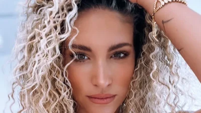 Πιο καυτό σορτσάκι πεθαίνει - Η νέα εμφάνιση της Αθηνάς Οικονομάκου