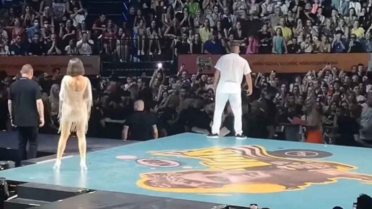 ''Είναι ένα θέμα που με ακουμπάει...'': Το δυνατό μήνυμα της Παλιοσπύρου λίγα λεπτά πριν το ξύλο στα Mad VMA