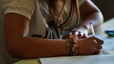 Πανελλήνιες 2022: Οι απαντήσεις στα θέματα της Νεοελληνικής Γλώσσας