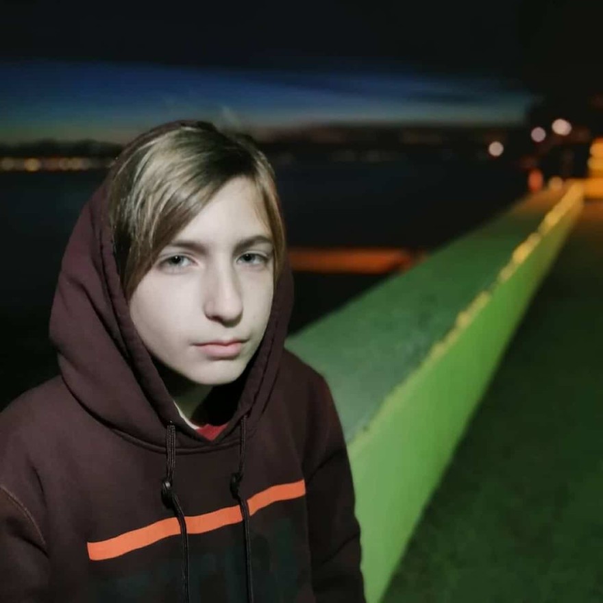 Γιος Νίκου Καρβέλα