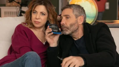 Η Δήμητρα Παπαδοπούλου και ο Θοδωρής Αθερίδης βρέθηκαν ξανά στη σκηνή 20 χρόνια μετά το Σ' αγαπώ Μ' αγαπάς