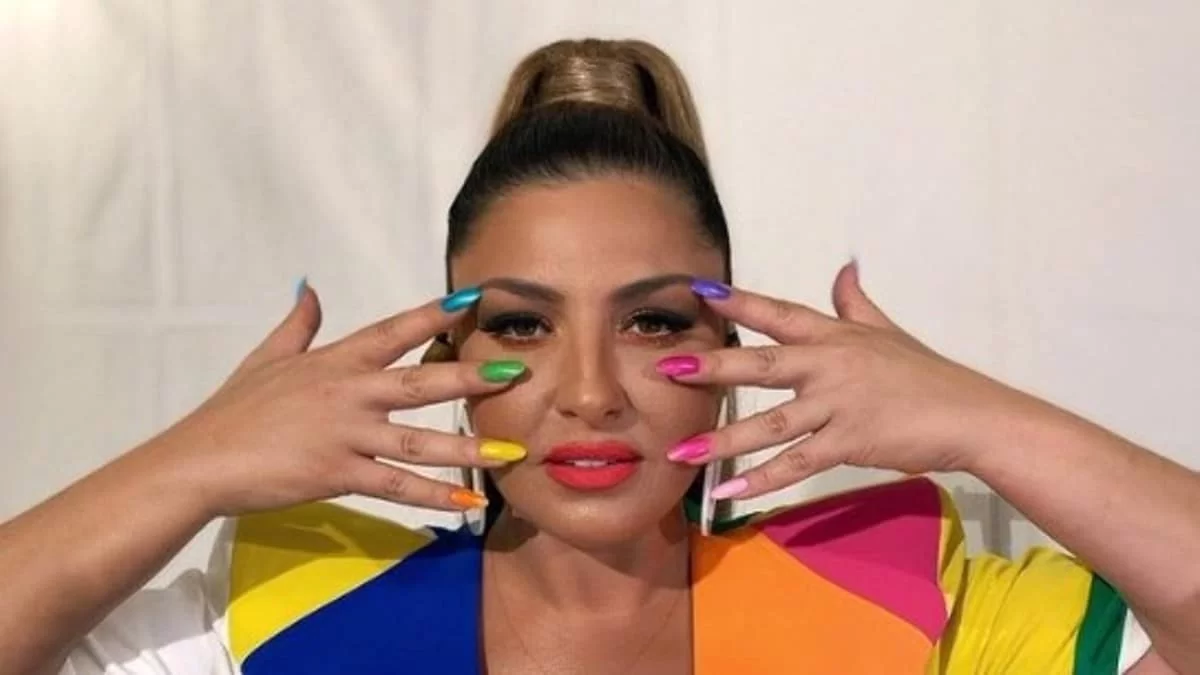 Η Έλενα Παπαρίζου κατέθεσε μήνυση μετά το περιστατικό βίας στα MAD VMA 2022