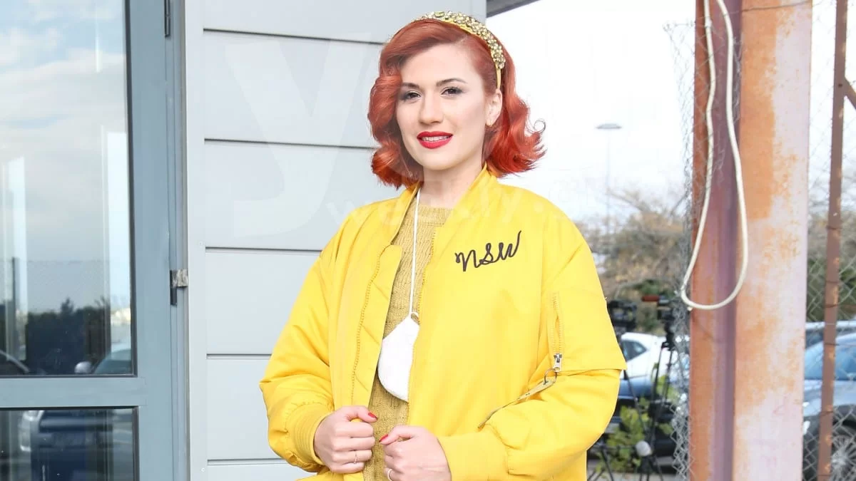 Πλέει σε πελάγη ευτυχίας η Πέννυ Μπαλτατζή - Πόζαρε με φουσκωμένη κοιλίτσα λίγο πριν γεννήσει