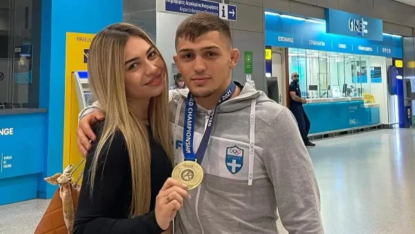 Στιγμές ευτυχίας για τον Γιώργο Πιλίδη και την σύντροφό του μετά το ξέσπασμά του στην εκπομπή «Τι λες τώρα»