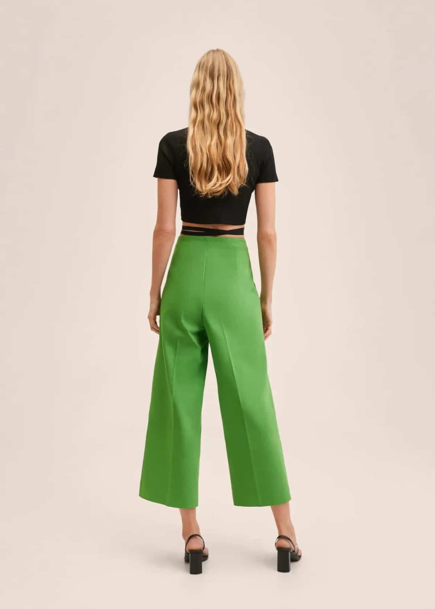 Πράσινο παντελόνι culotte από τα Mango
